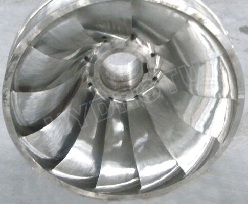 Acero horizontal vertical del equipo 0Cr13Ni4Mo de la energía hidroeléctrica de la configuración del eje de Francis Turbine Runner